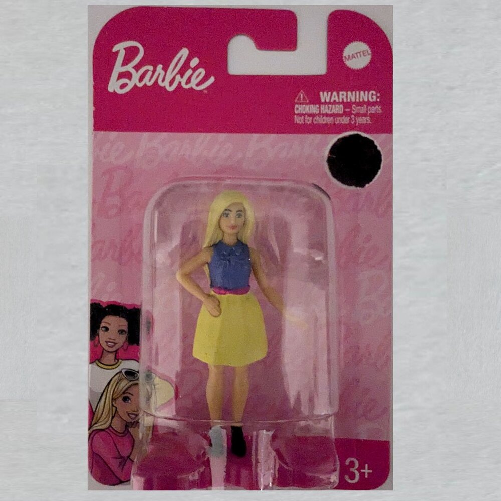 Barbie Blond Mini Cake Topper Figure